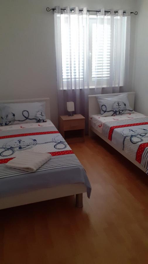 Apartman Nina Vodice Exterior foto